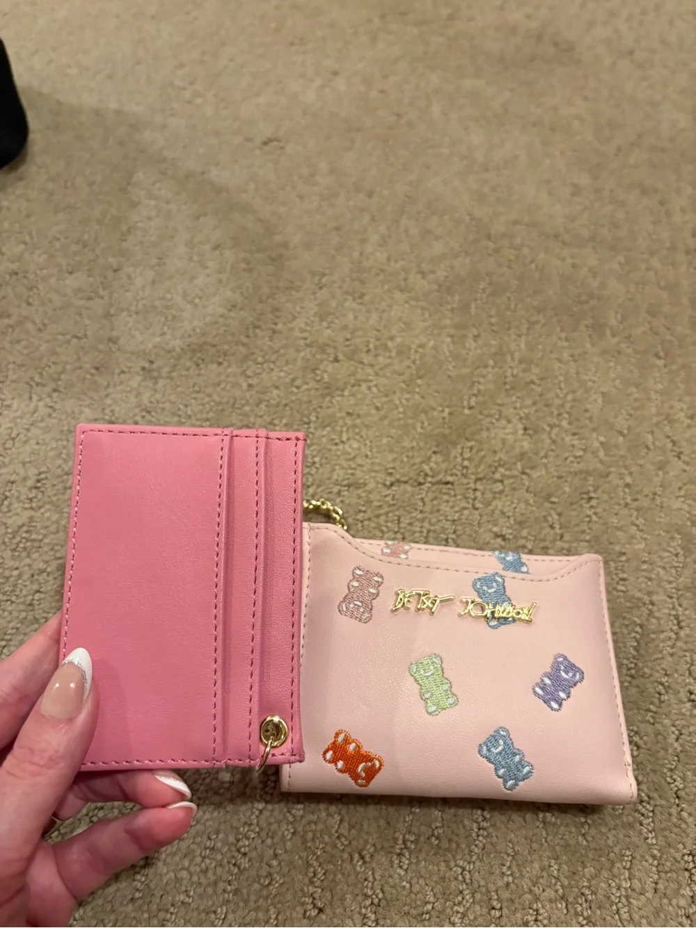 Betsey Johnson compact zip